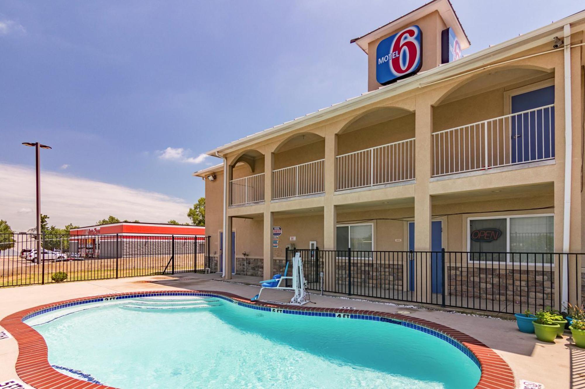 Motel 6-Azle, Tx Eksteriør bilde