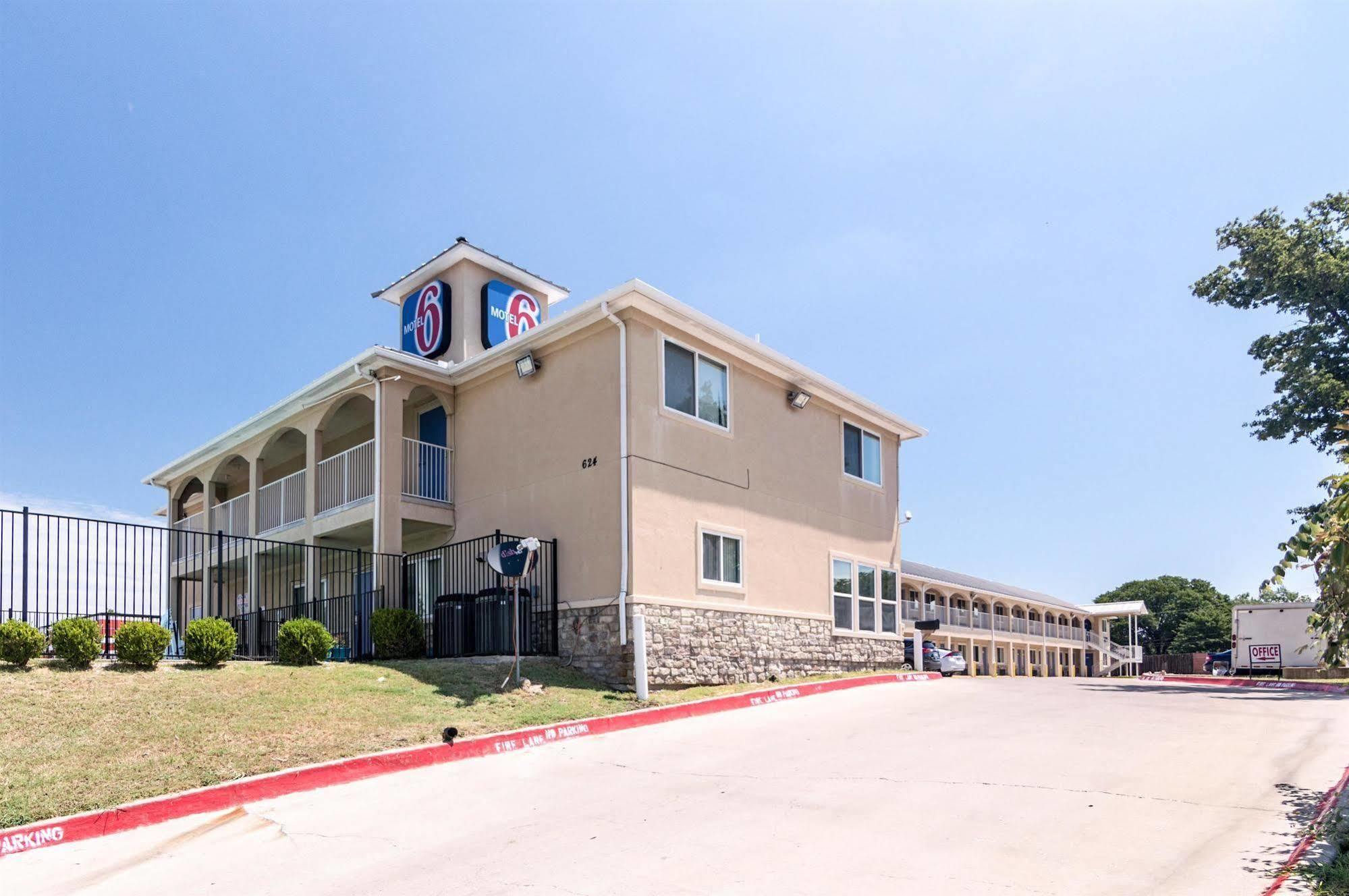 Motel 6-Azle, Tx Eksteriør bilde